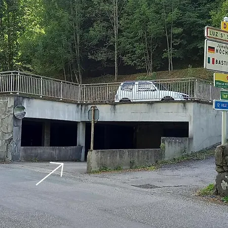 Eugenie De Luz, T2 4 Personnes, Belle Vue, Avec Parking Appartement *